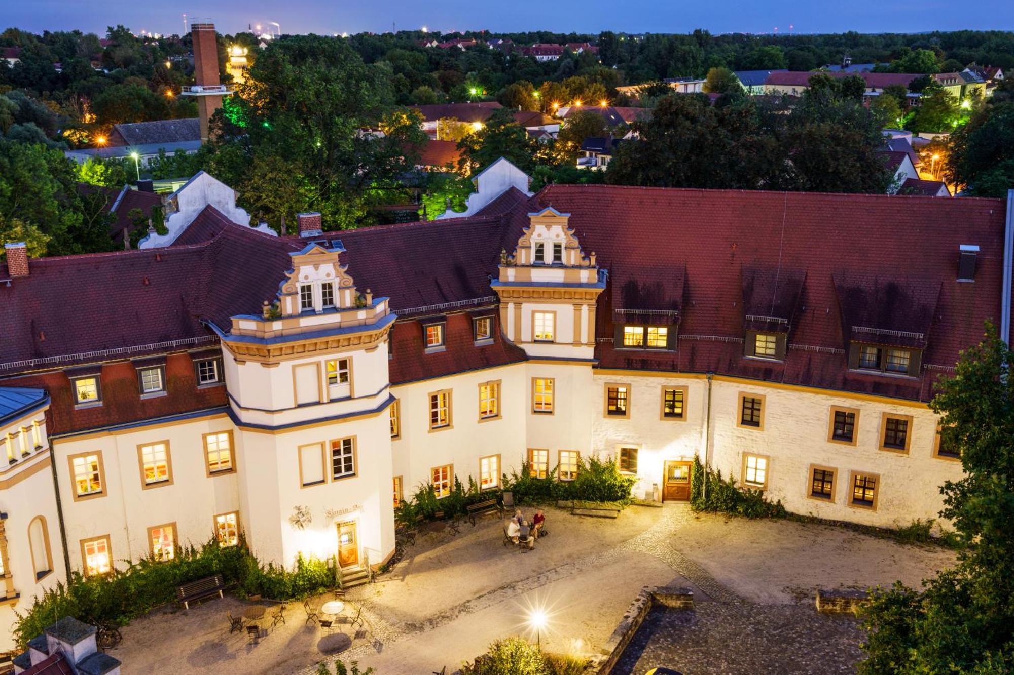 Schloss Hotel 4*
