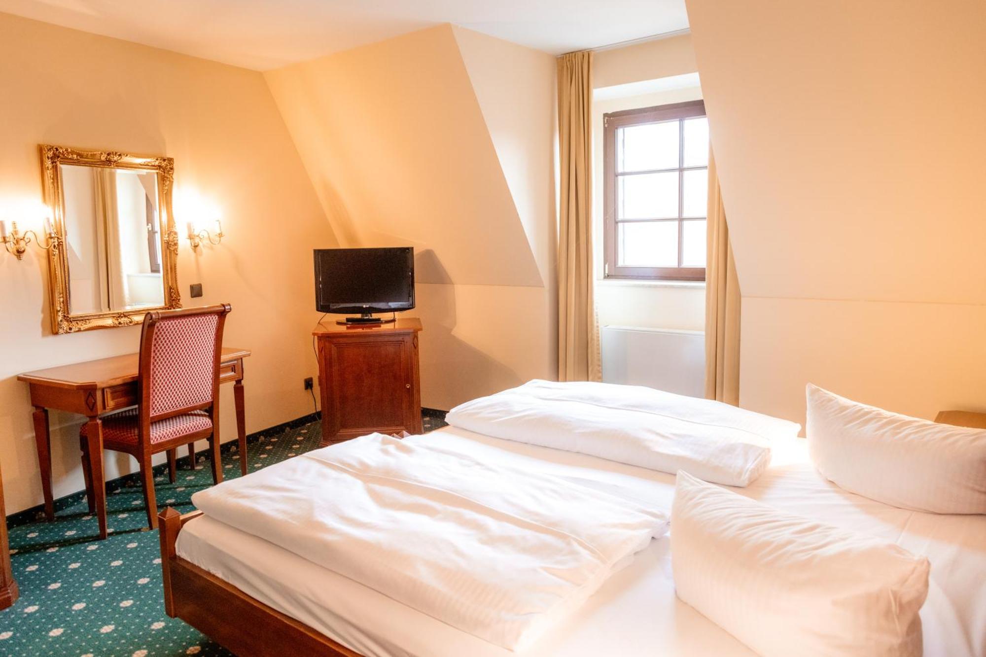 Schloss Hotel 4*